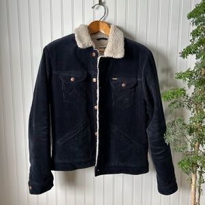 Mint condition vintage wrangler corduroy & Sherpa trucker jacket